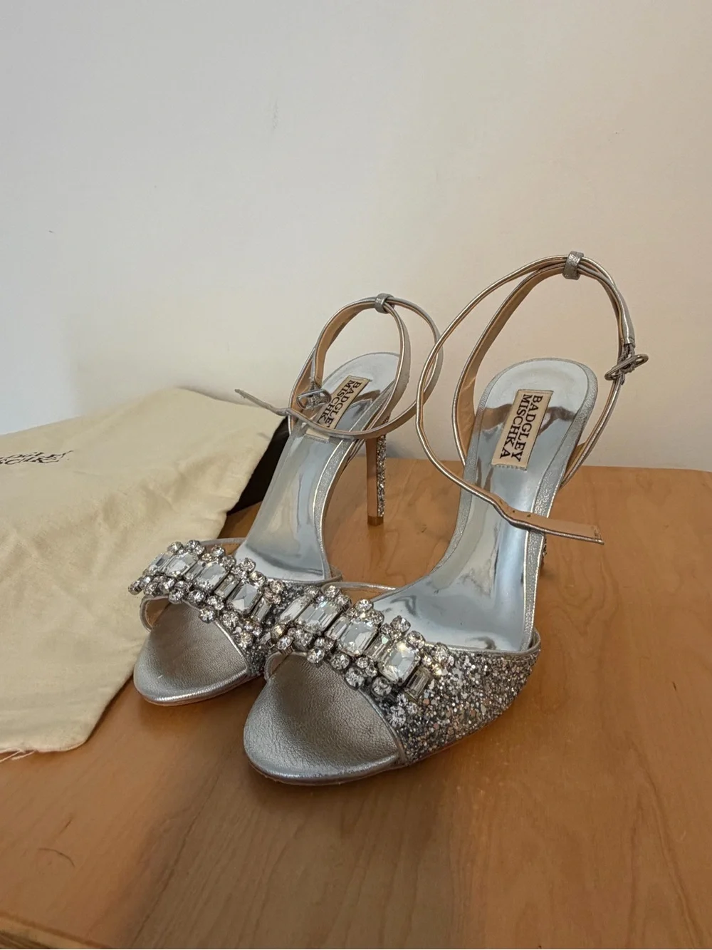 Badgley Mischka Silver Jeweled Women's Evening heels
